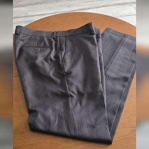 Haggar Men's Gray Dress Pants